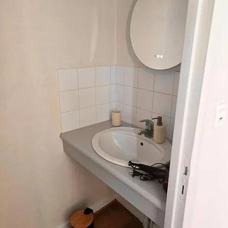 Proche Gare Et Centre Apartament